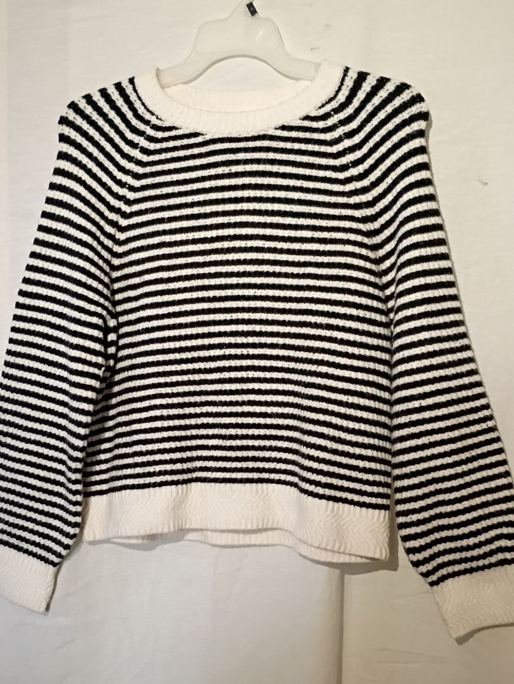 Universal Thread Black and White Striped Cable Knit Crewneck Collegiate Sweater